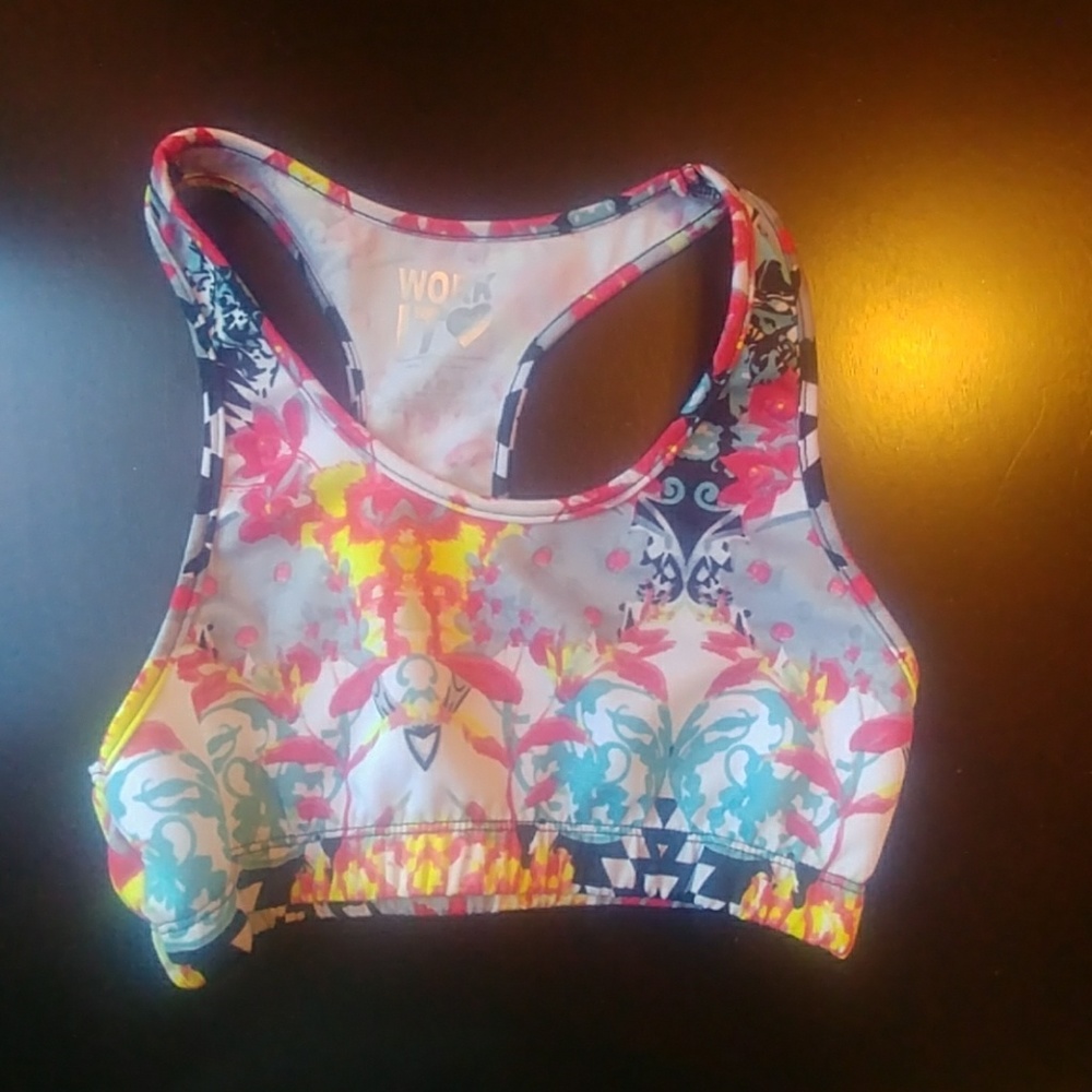 Sports bra